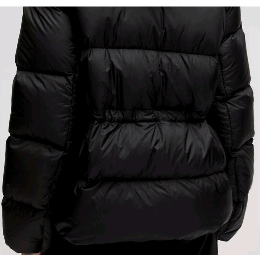 448$ Lululemon Featherweight 900Down-Fill Puffer Jacket Size L-Color Black-BNWT. - Picture 7 of 16